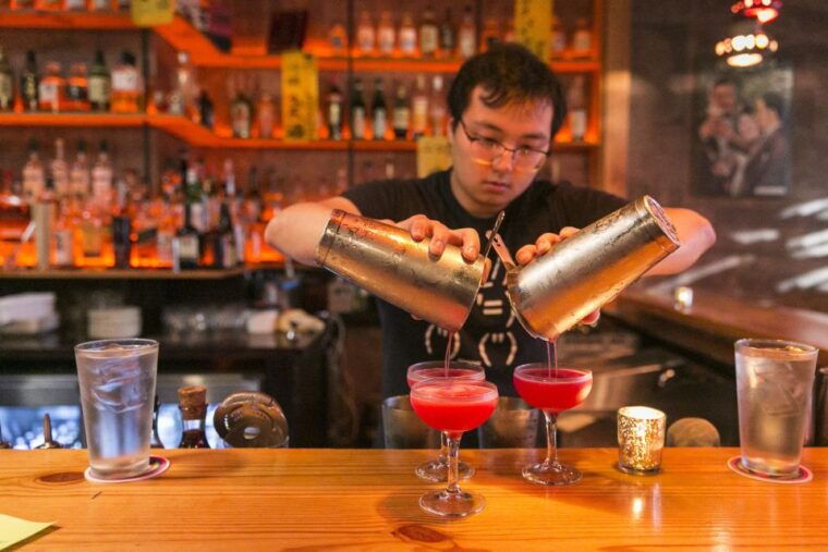 private-seattle-tour-craft-cocktails-spirits-tasting