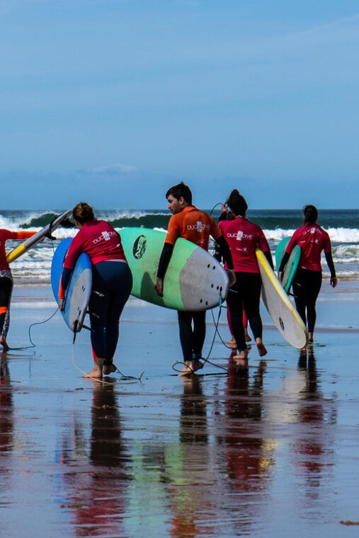 private-surf-class-with-photoshoot-in-caparica