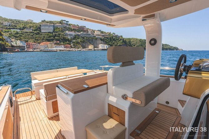 private-tour-in-premium-yacht-from-sorrento-to-capri-and-positano