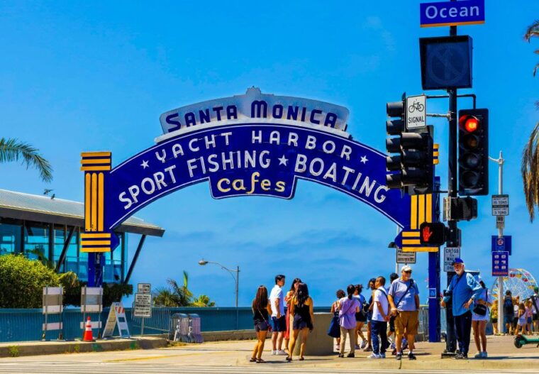 private-tour-malibu-santa-monica-venice-iconic-beaches