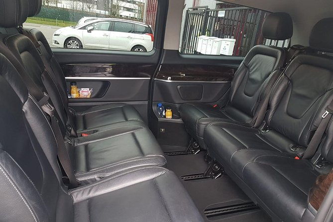 private-transfer-from-brussels-to-amsterdam-by-luxury-car