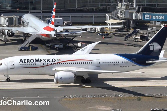private-transfer-from-the-airport-to-santiago-city