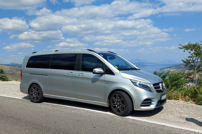 private-transfer-tour-from-zagreb-airport-to-split-via-plitvice-lakes