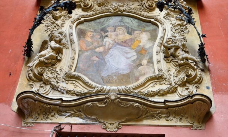 private-walking-tour-of-genoa