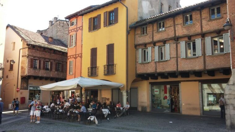 private-walking-tour-with-a-local-guide