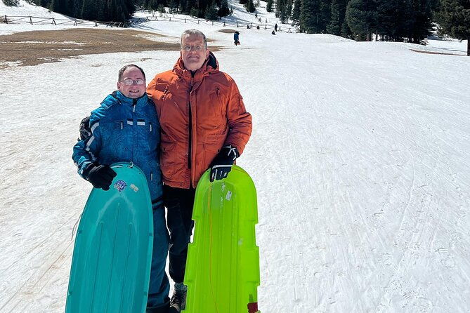 private-winter-tour-sledding-in-rocky-mountain-national-park
