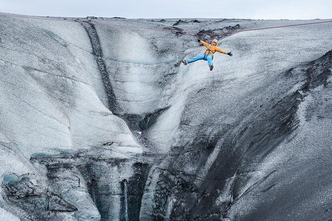 private-zip-line-and-glacier-adventure-from-the-glacier-lagoon