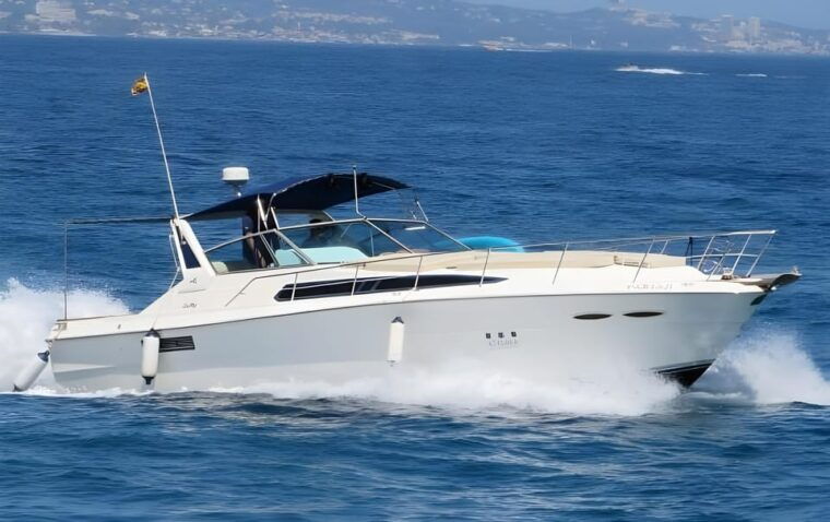 puerto-banus-yacht-rental-for-group-2h