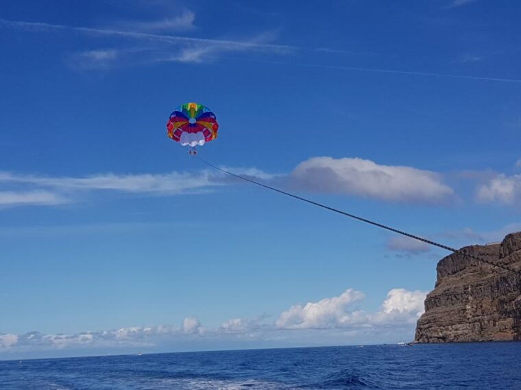 puerto-rico-de-gran-canaria-parasailing