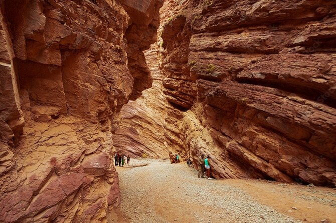 quebrada-de-las-conchas-hiking-from-cafayate