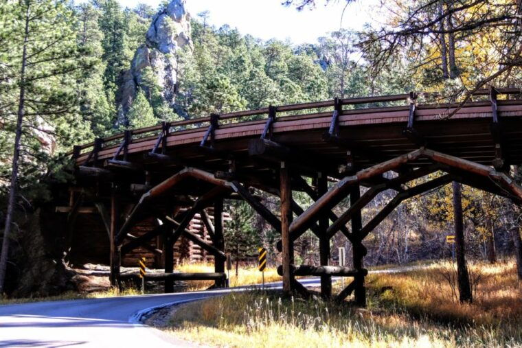 rapid-city-black-hills-parks-monuments-and-mount-rushmore