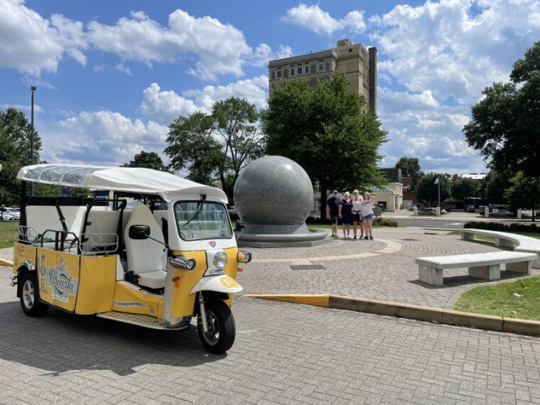 richmond-private-city-tour-by-tuk-tuk