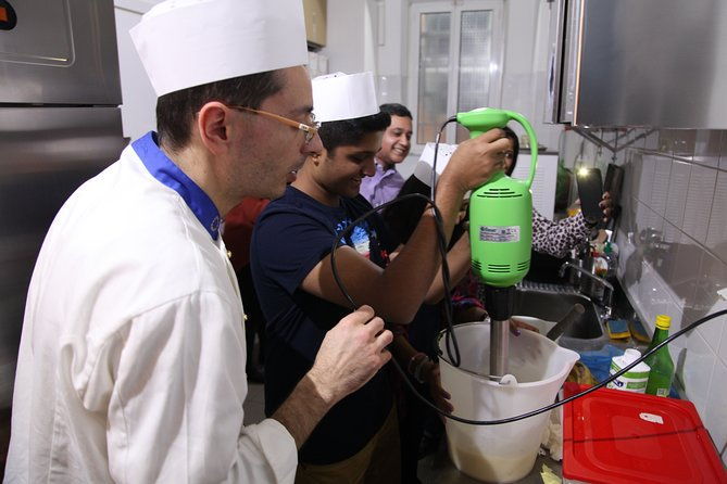 rome-private-pasta-cake-traditional-cooking-class-for-families
