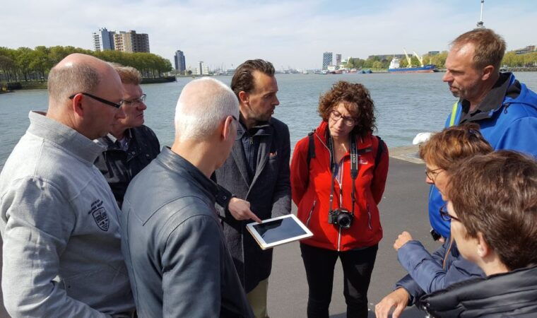 rotterdam-city-highlights-guided-bike-tour