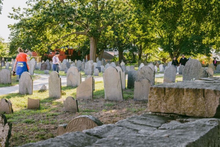 salem-1692-witchcraft-trials-walk