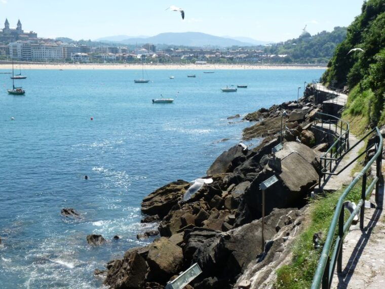 san-sebastian-boat-tour-with-stop-at-santa-clara