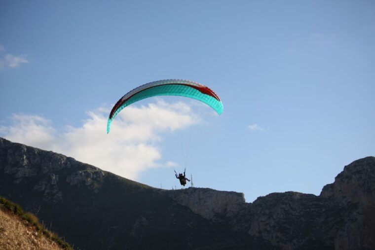 san-vito-lo-capo-paragliding-flight-with-instructor-video