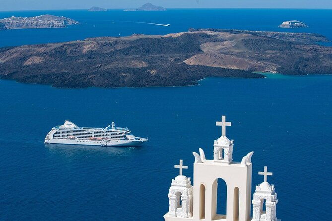 santorini-iconic-highlights-private-tour-with-panoramic-views