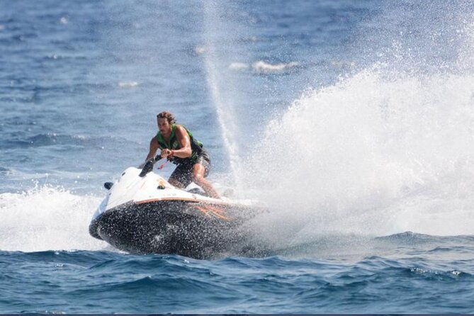 santorini-private-south-coast-discovery-on-a-jet-ski