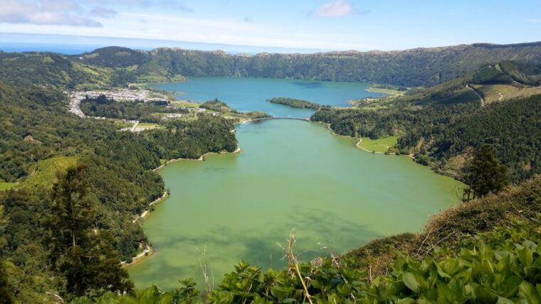 sao-miguel-sete-cidades-and-lagoa-do-fogo-full-day-tour