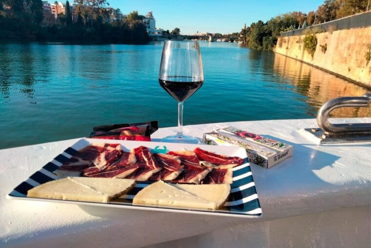 seville-restaurant-boat-ride-on-the-guadalquivir-river-with-lunch-dinner