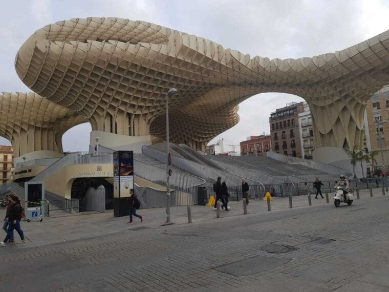 seville-salvador-church-casa-pilatos-and-metropol-tour