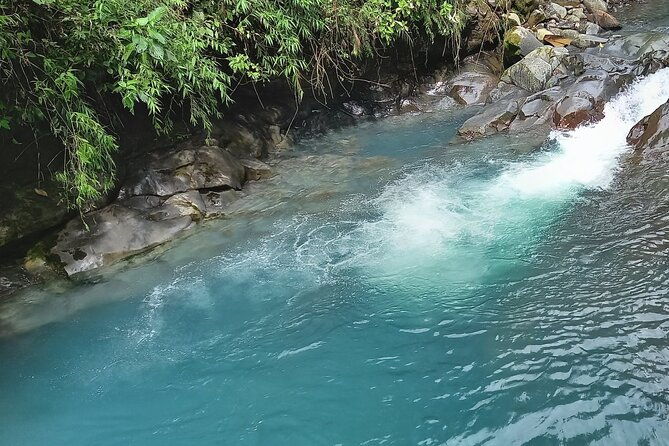 sjo-airport-to-la-fortuna-arenal-hotels-private-transfer-one-way