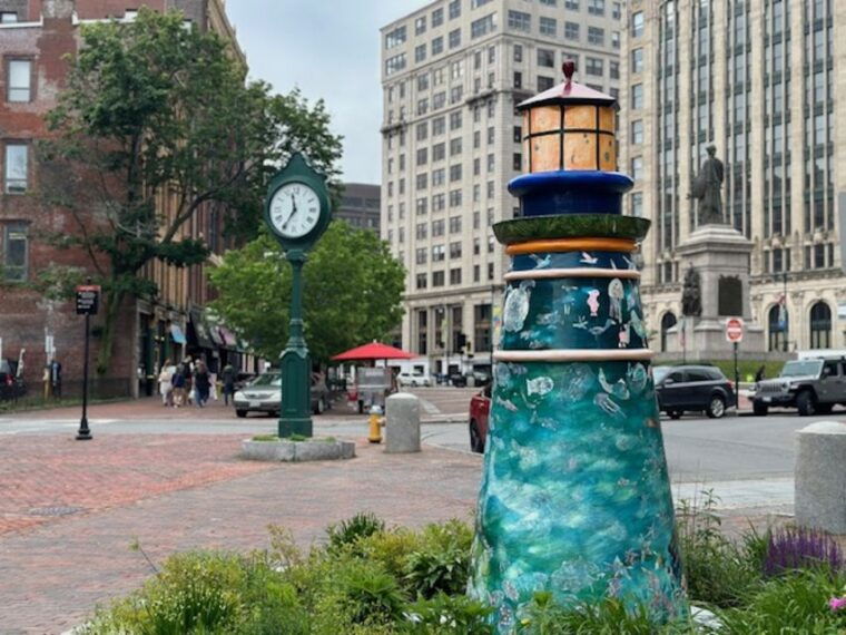smartphone-old-port-portland-me-audio-walking-tour-app-gps