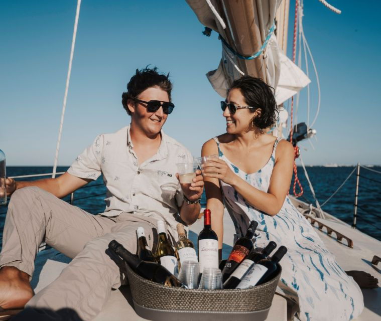 stock-island-wind-wine-sunset-sail-aboard-classic-schooner