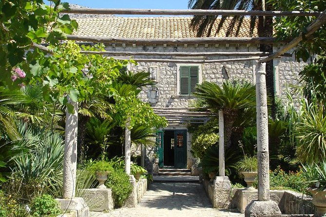 ston-trsteno-arboretum-private-excursion-from-dubrovnik-w-mercedes-vehicle