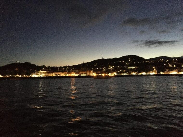 sunset-yacht-tour-with-food-and-wine-tasting