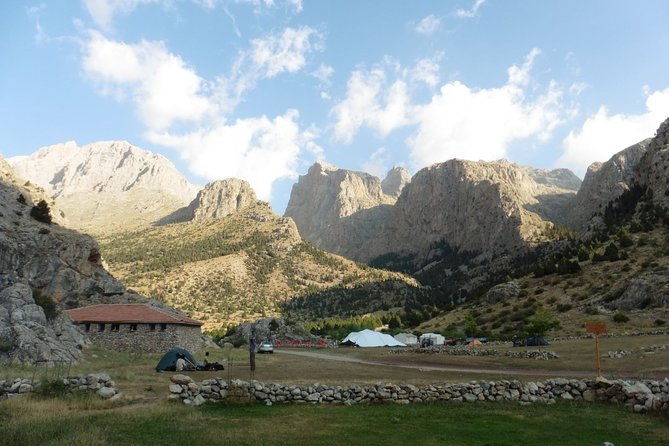 taurus-mountains-trekking-tour-3723m