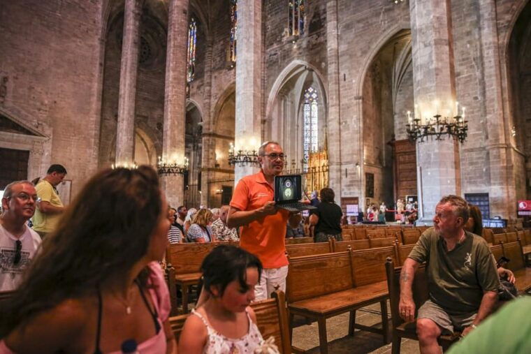 the-best-of-palma-boat-trip-walking-tour-and-cathedral