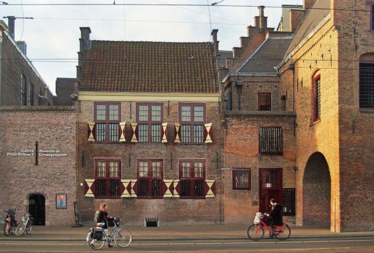 the-hague-prison-gate-museum