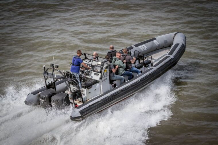 the-hague-scheveningen-beach-rib-speedboat-tour
