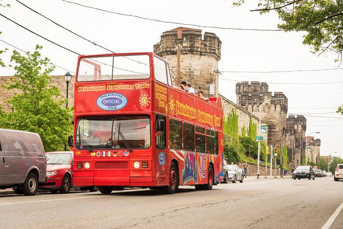 the-philadelphia-sightseeing-flex-pass-save-on-35-landmark-attractions-tours