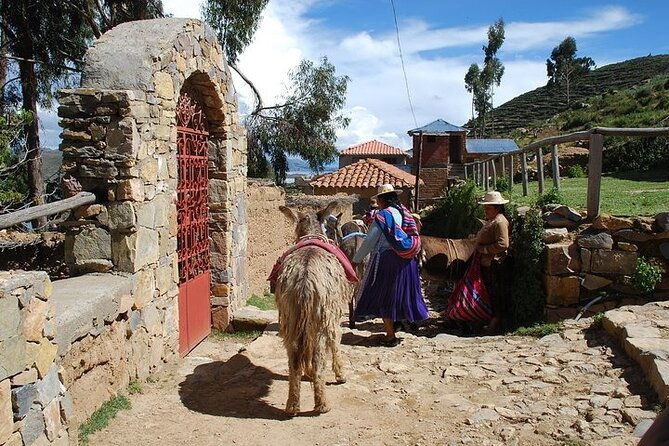 titicaca-lake-sun-island-full-day-english-speaking-guide