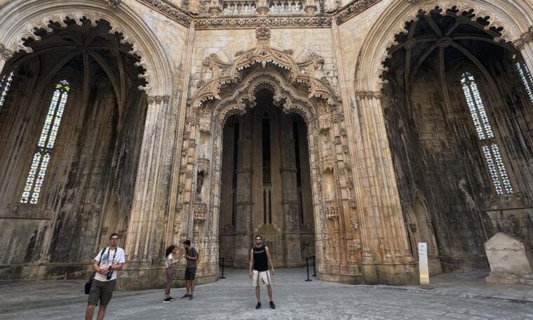 tomar-batalha-full-day-private-transport-from-lisbon