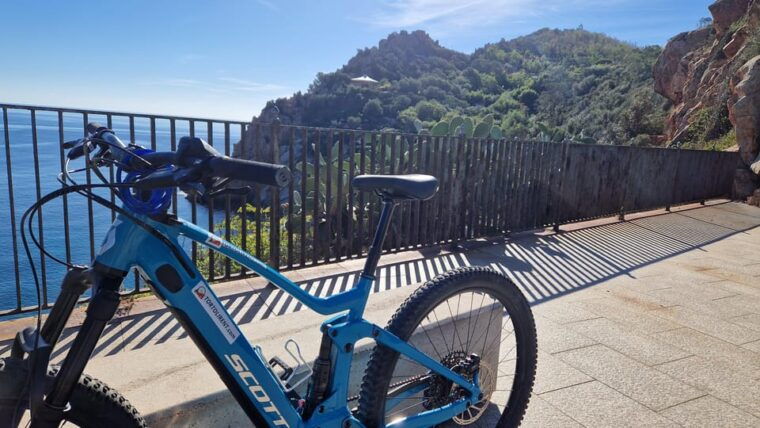 tortoli-tour-in-ebike-between-pine-forest-and-saracen-towers