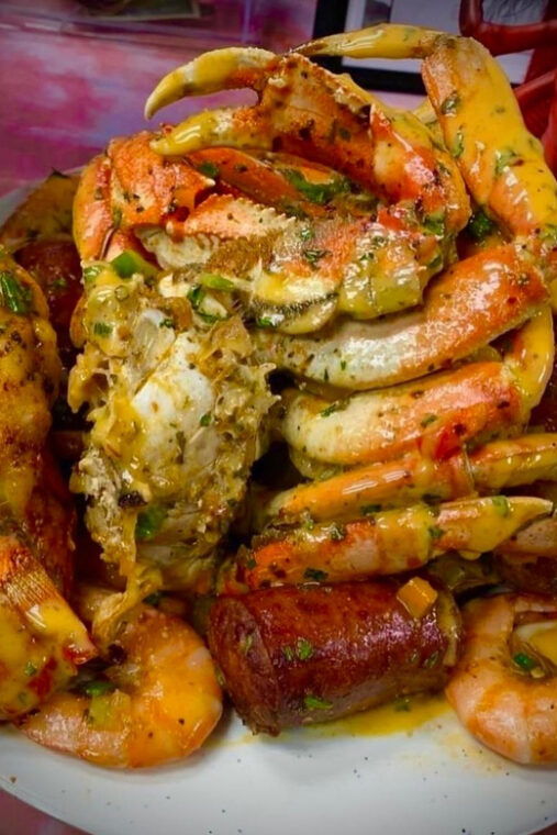 treme-bar-crawl-seafood-experience
