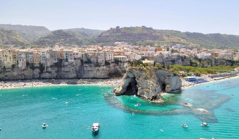 tropea-exclusive-sailing-cruise-the-coast-of-the-gods-4h