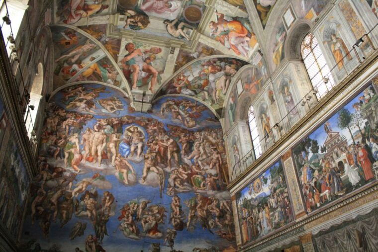 vatican-private-early-morning-sistine-chapel-raphael-rooms