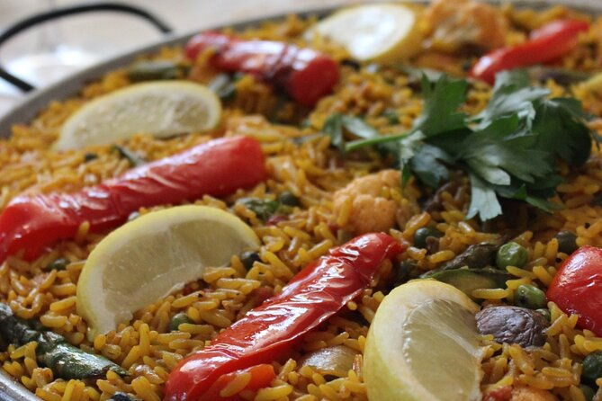 vegan-paella-and-traditional-plant-based-rice