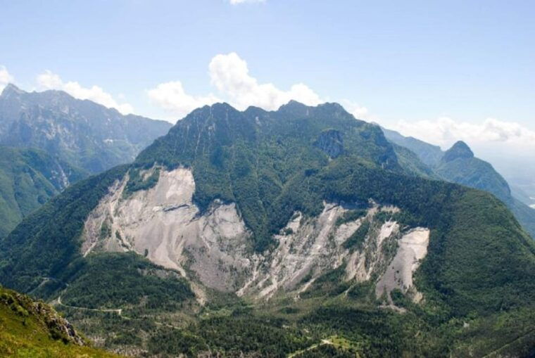 venice-tour-of-dolomites-vajont-dam-big-big-hole