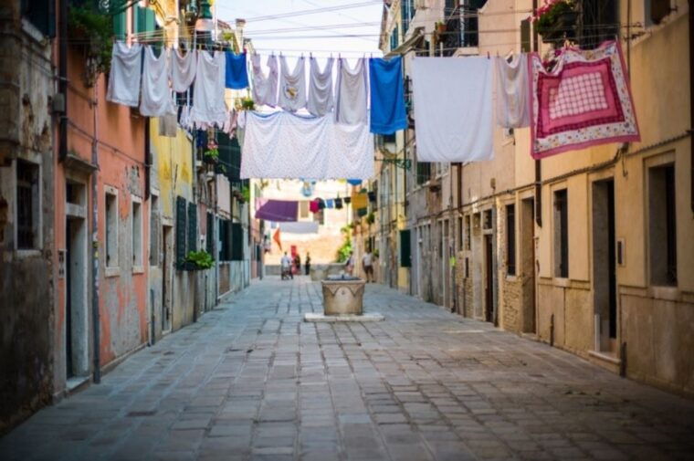 venice-walking-tour-gondola-ride-2