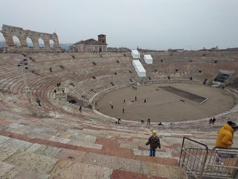 verona-small-group-guided-walking-tour-with-arena-tickets