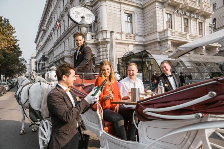 vienna-culinary-horse-drawn-carriage-experience