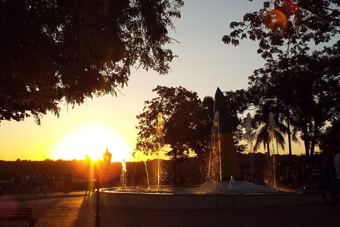 visit-to-the-historical-landmark-of-the-three-frontiers-with-beautiful-sunset