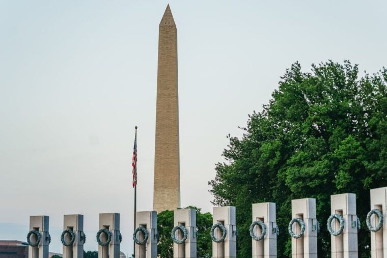 washington-dc-national-mall-night-bus-tour