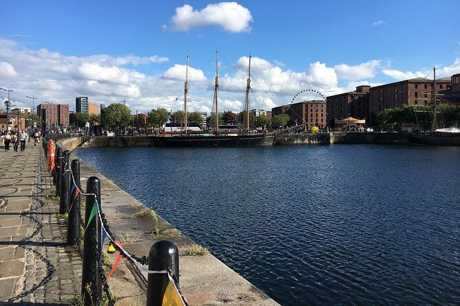 welcome-to-liverpool-private-half-day-highlights-walking-tour
